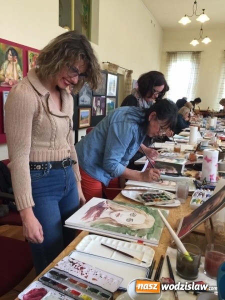 Zdjęcie w galerii na portalu naszwodzislaw.com: Akwarelowe warsztaty portretu z Kariną Jaźwińską w radlińskim MOK-u wiadomości z regionu