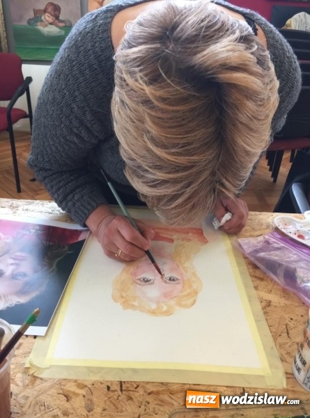 Zdjęcie w galerii na portalu naszwodzislaw.com: Akwarelowe warsztaty portretu z Kariną Jaźwińską w radlińskim MOK-u wiadomości z regionu