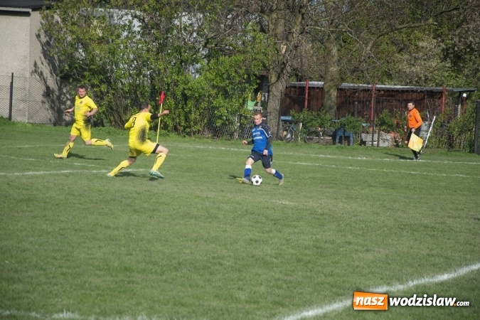 Zdjęcie w galerii na portalu naszwodzislaw.com: KS 25 Kokoszyce zaskoczył Owsiszcze wiadomości z regionu