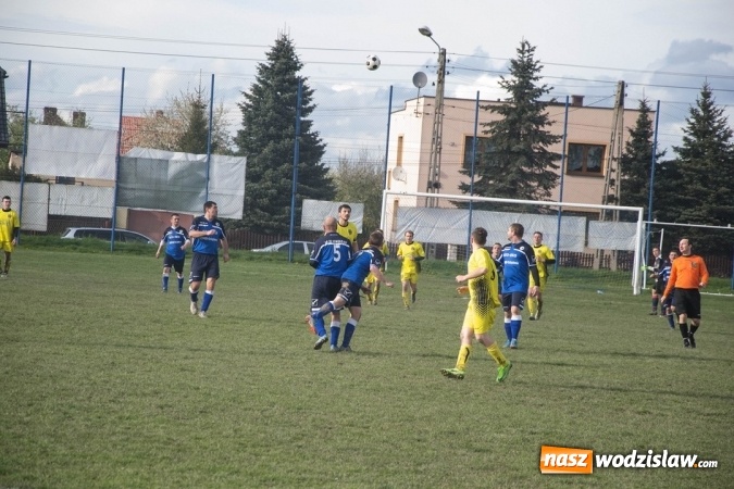 Zdjęcie w galerii na portalu naszwodzislaw.com: KS 25 Kokoszyce zaskoczył Owsiszcze wiadomości z regionu