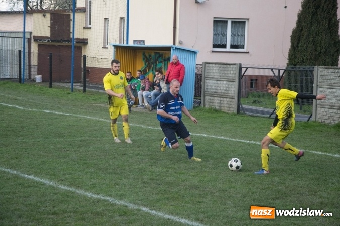 Zdjęcie w galerii na portalu naszwodzislaw.com: KS 25 Kokoszyce zaskoczył Owsiszcze wiadomości z regionu