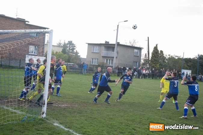 Zdjęcie w galerii na portalu naszwodzislaw.com: KS 25 Kokoszyce zaskoczył Owsiszcze wiadomości z regionu