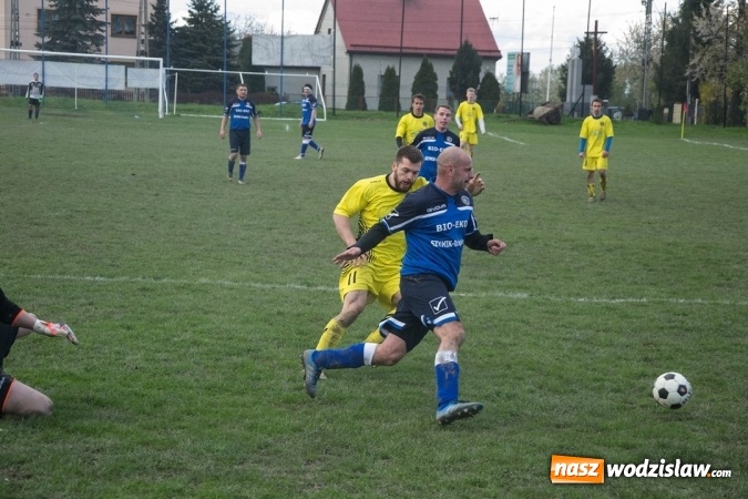 Zdjęcie w galerii na portalu naszwodzislaw.com: KS 25 Kokoszyce zaskoczył Owsiszcze wiadomości z regionu