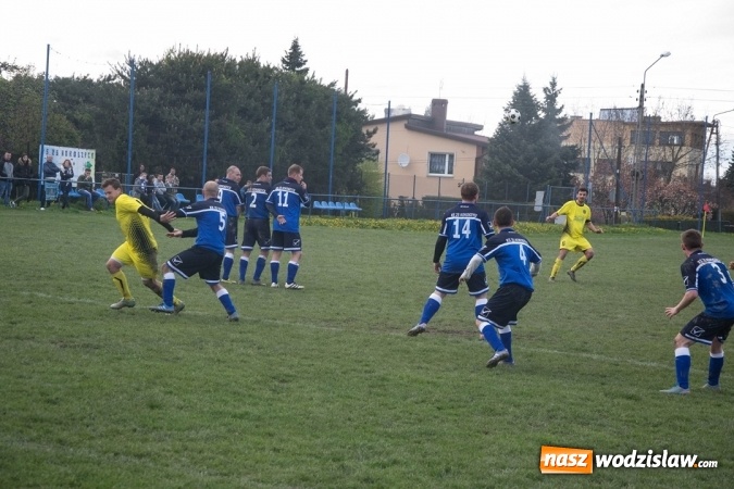 Zdjęcie w galerii na portalu naszwodzislaw.com: KS 25 Kokoszyce zaskoczył Owsiszcze wiadomości z regionu