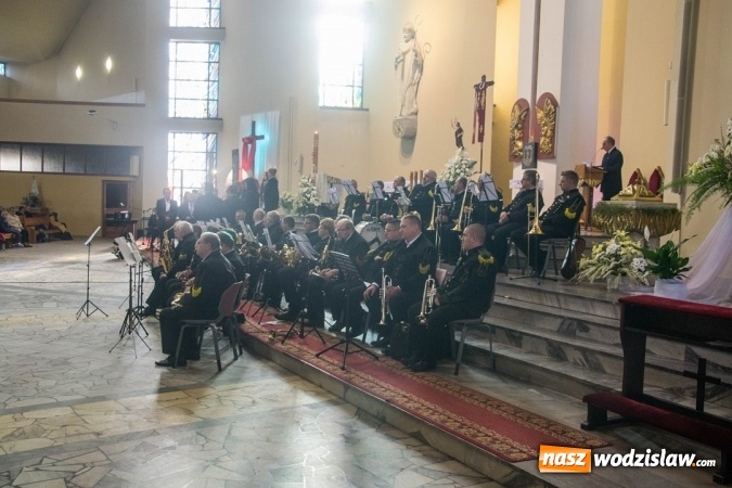 Zdjęcie w galerii na portalu naszwodzislaw.com: Koncert w hołdzie Ojcu Świętemu Janowi Pawłowi Wielkiemu wiadomości z regionu