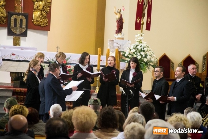 Zdjęcie w galerii na portalu naszwodzislaw.com: Koncert w hołdzie Ojcu Świętemu Janowi Pawłowi Wielkiemu wiadomości z regionu