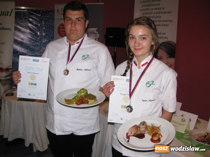 Zdjęcie w galerii na portalu naszwodzislaw.com: 2 x srebro dla reprezentantów Ekonomika na Międzynarodowym Konkursie Gastronomicznym w Czechach wiadomości z regionu