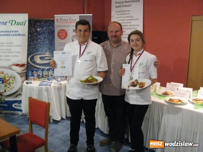 Zdjęcie w galerii na portalu naszwodzislaw.com: 2 x srebro dla reprezentantów Ekonomika na Międzynarodowym Konkursie Gastronomicznym w Czechach wiadomości z regionu