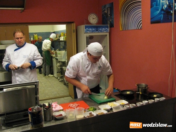 Zdjęcie w galerii na portalu naszwodzislaw.com: 2 x srebro dla reprezentantów Ekonomika na Międzynarodowym Konkursie Gastronomicznym w Czechach wiadomości z regionu