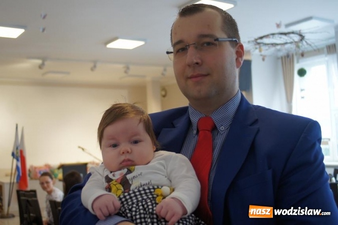 Zdjęcie w galerii na portalu naszwodzislaw.com: S&oacute;wki rozdane! Spotkanie z najmłodszymi mieszkańcami Gminy Mszana za nami wiadomości z regionu