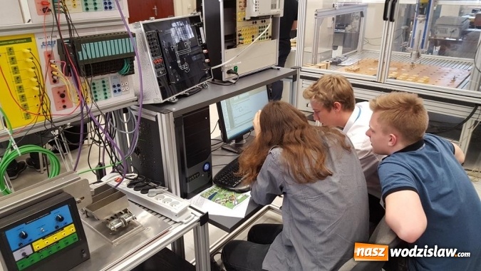 Zdjęcie w galerii na portalu naszwodzislaw.com: Uczniowie Jedynki najlepsi we Wrocławiu wiadomości z regionu