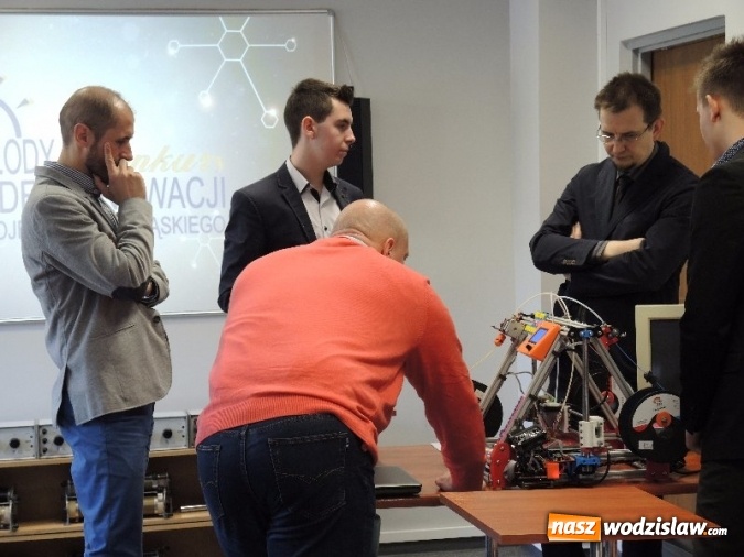 Zdjęcie w galerii na portalu naszwodzislaw.com: Kreatywni mechatronicy z PCKZiU na podium! wiadomości z regionu