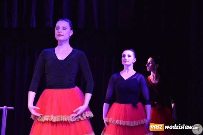 Zdjęcie w galerii na portalu naszwodzislaw.com: Amerykańska grupa baletowa Ballet Magnificat na scenie radlińskiego MOK-u wiadomości z regionu
