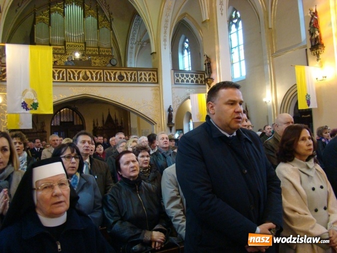 Zdjęcie w galerii na portalu naszwodzislaw.com: W Wodzisławiu uczczono pamięć ofiar Katynia i Smoleńska wiadomości z regionu