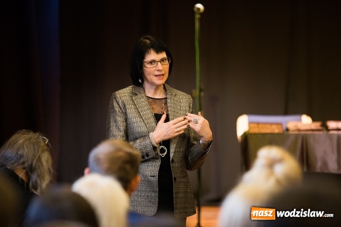 Zdjęcie w galerii na portalu naszwodzislaw.com: Uroczyste wręczenie dyplomów na kierunku architektura PWSZ w Raciborzu wiadomości z regionu