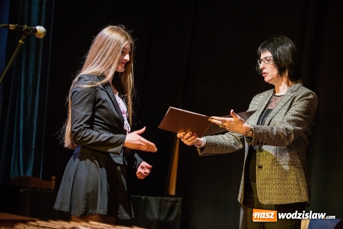 Zdjęcie w galerii na portalu naszwodzislaw.com: Uroczyste wręczenie dyplomów na kierunku architektura PWSZ w Raciborzu wiadomości z regionu