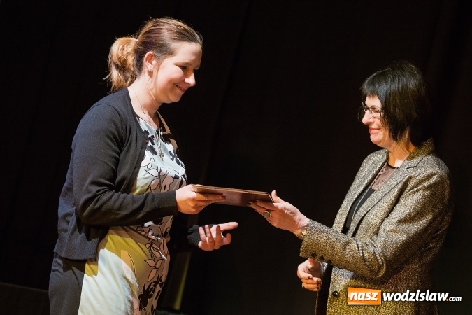 Zdjęcie w galerii na portalu naszwodzislaw.com: Uroczyste wręczenie dyplomów na kierunku architektura PWSZ w Raciborzu wiadomości z regionu