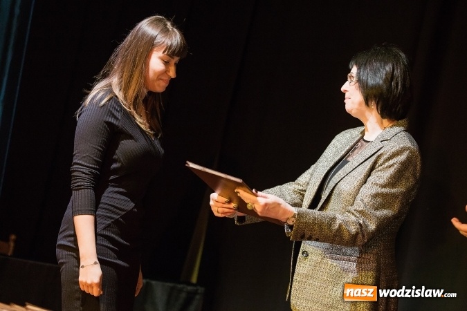 Zdjęcie w galerii na portalu naszwodzislaw.com: Uroczyste wręczenie dyplomów na kierunku architektura PWSZ w Raciborzu wiadomości z regionu