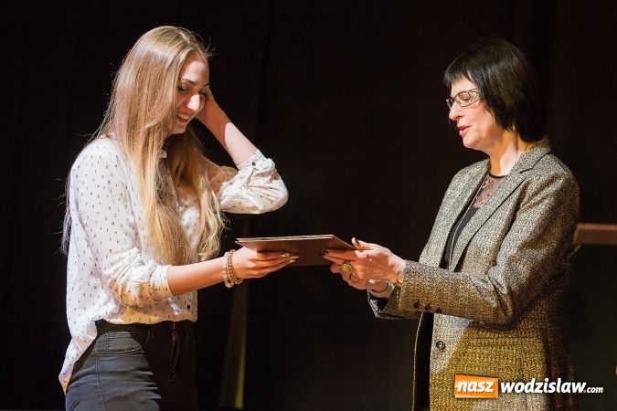 Zdjęcie w galerii na portalu naszwodzislaw.com: Uroczyste wręczenie dyplomów na kierunku architektura PWSZ w Raciborzu wiadomości z regionu