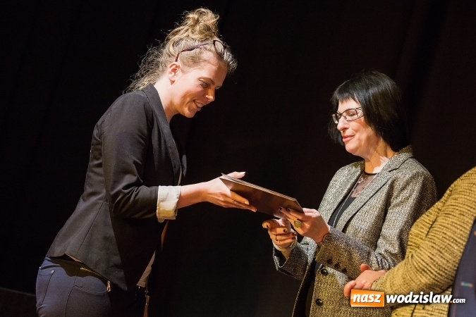 Zdjęcie w galerii na portalu naszwodzislaw.com: Uroczyste wręczenie dyplomów na kierunku architektura PWSZ w Raciborzu wiadomości z regionu