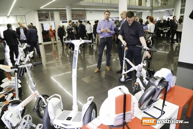 Zdjęcie w galerii na portalu naszwodzislaw.com: Zarząd Wojew&oacute;dztwa za rozwojem elektromobilności wiadomości z regionu