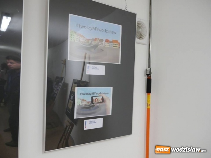 Zdjęcie w galerii na portalu naszwodzislaw.com: Start jubileuszowej wystawy prac uczniów Liceum Plastycznego wiadomości z regionu