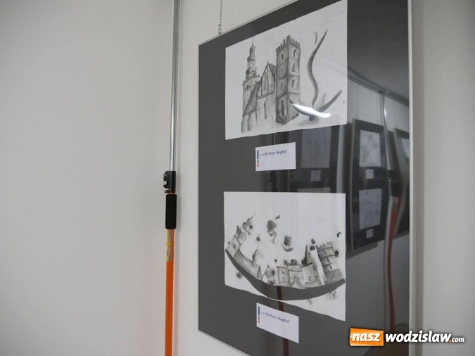 Zdjęcie w galerii na portalu naszwodzislaw.com: Start jubileuszowej wystawy prac uczniów Liceum Plastycznego wiadomości z regionu