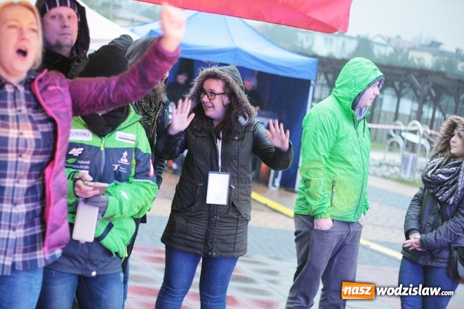 Zdjęcie w galerii na portalu naszwodzislaw.com: Grupa Piersi zagrała dla Oliwii Nalepki wiadomości z regionu