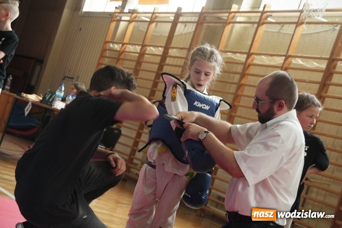 Zdjęcie w galerii na portalu naszwodzislaw.com: Walczą o puchar w&oacute;jta Marklowic wiadomości z regionu