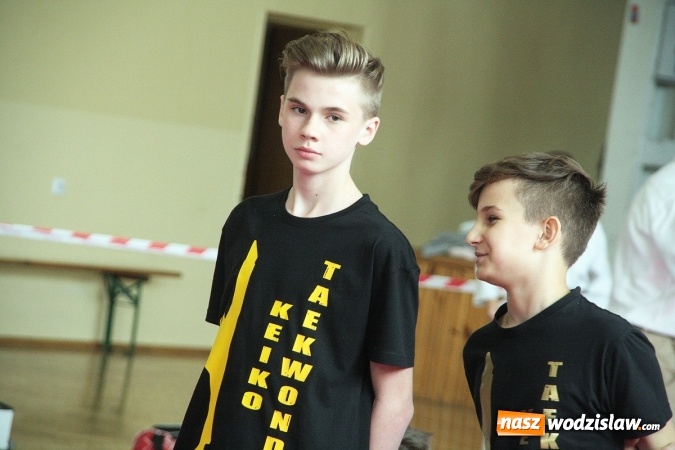 Zdjęcie w galerii na portalu naszwodzislaw.com: Walczą o puchar w&oacute;jta Marklowic wiadomości z regionu