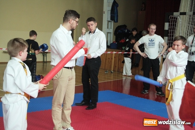 Zdjęcie w galerii na portalu naszwodzislaw.com: Walczą o puchar w&oacute;jta Marklowic wiadomości z regionu