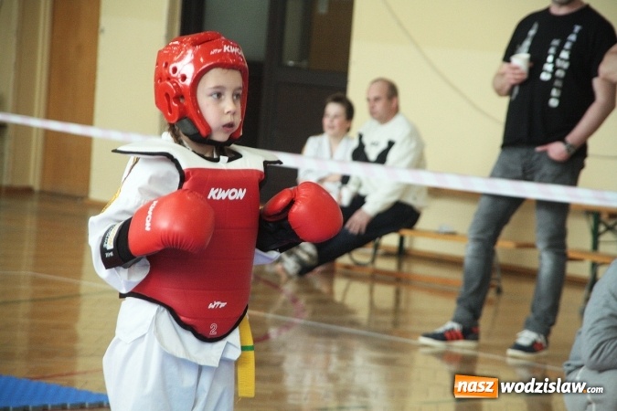 Zdjęcie w galerii na portalu naszwodzislaw.com: Walczą o puchar w&oacute;jta Marklowic wiadomości z regionu