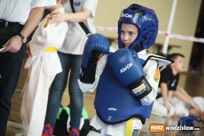 Zdjęcie w galerii na portalu naszwodzislaw.com: Walczą o puchar w&oacute;jta Marklowic wiadomości z regionu