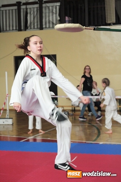 Zdjęcie w galerii na portalu naszwodzislaw.com: Walczą o puchar w&oacute;jta Marklowic wiadomości z regionu