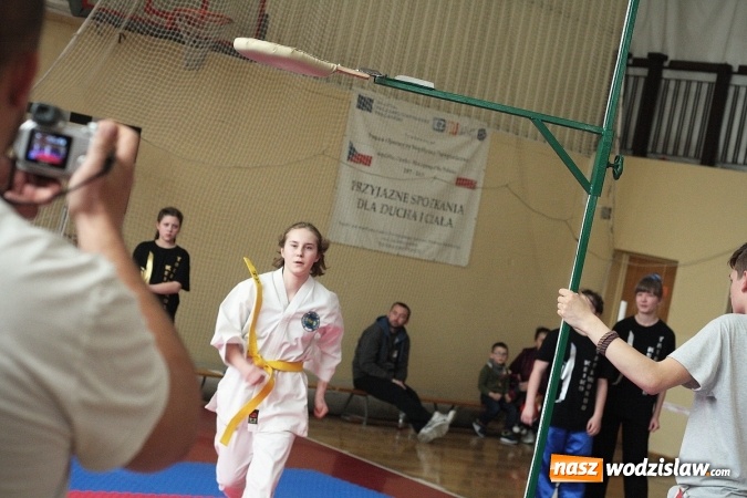 Zdjęcie w galerii na portalu naszwodzislaw.com: Walczą o puchar w&oacute;jta Marklowic wiadomości z regionu