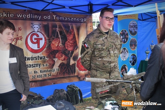 Zdjęcie w galerii na portalu naszwodzislaw.com: Piknik Edukacyjny w Rodzinnym Parku Rozrywki wiadomości z regionu