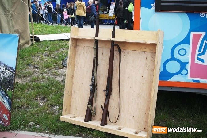 Zdjęcie w galerii na portalu naszwodzislaw.com: Piknik Edukacyjny w Rodzinnym Parku Rozrywki wiadomości z regionu