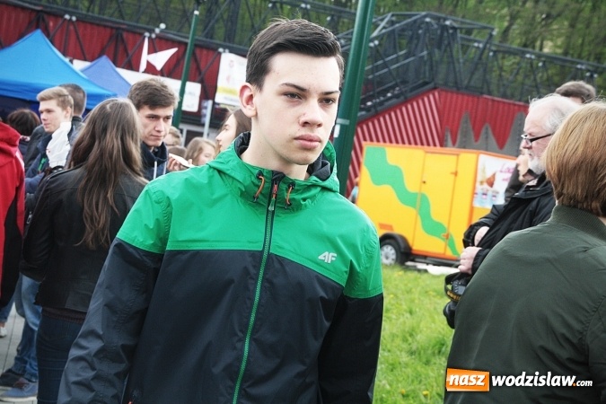 Zdjęcie w galerii na portalu naszwodzislaw.com: Piknik Edukacyjny w Rodzinnym Parku Rozrywki wiadomości z regionu