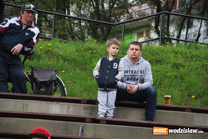 Zdjęcie w galerii na portalu naszwodzislaw.com: Piknik Edukacyjny w Rodzinnym Parku Rozrywki wiadomości z regionu