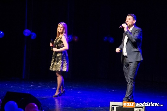 Zdjęcie w galerii na portalu naszwodzislaw.com: Pomagamy Monice Szewczyk. Koncert w Rydułtowach wiadomości z regionu