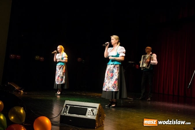 Zdjęcie w galerii na portalu naszwodzislaw.com: Pomagamy Monice Szewczyk. Koncert w Rydułtowach wiadomości z regionu