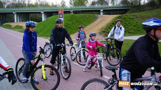 Zdjęcie w galerii na portalu naszwodzislaw.com: Rowerem po Wodzisławiu. Tym razem pogoda nie przeszkodziła wiadomości z regionu