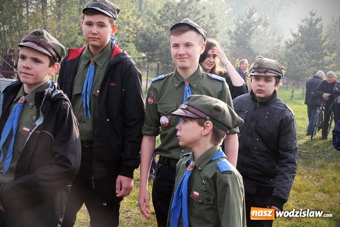 Zdjęcie w galerii na portalu naszwodzislaw.com: Rekonstrukcja bitwy olzańskiej, czyli Piknik Powstańczy w Olzie wiadomości z regionu