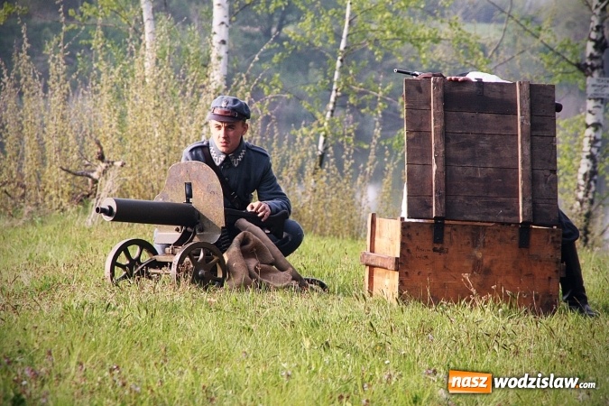 Zdjęcie w galerii na portalu naszwodzislaw.com: Rekonstrukcja bitwy olzańskiej, czyli Piknik Powstańczy w Olzie wiadomości z regionu