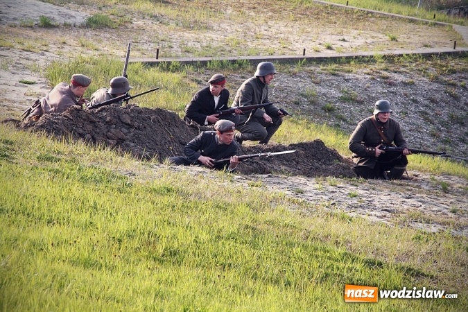 Zdjęcie w galerii na portalu naszwodzislaw.com: Rekonstrukcja bitwy olzańskiej, czyli Piknik Powstańczy w Olzie wiadomości z regionu
