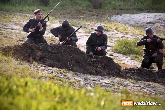 Zdjęcie w galerii na portalu naszwodzislaw.com: Rekonstrukcja bitwy olzańskiej, czyli Piknik Powstańczy w Olzie wiadomości z regionu