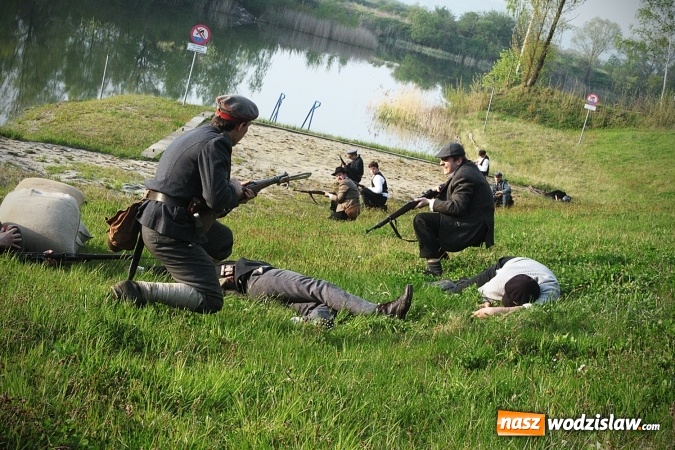 Zdjęcie w galerii na portalu naszwodzislaw.com: Rekonstrukcja bitwy olzańskiej, czyli Piknik Powstańczy w Olzie wiadomości z regionu