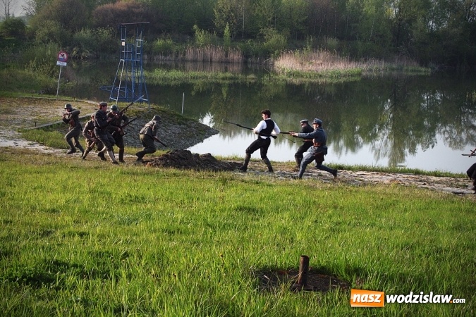 Zdjęcie w galerii na portalu naszwodzislaw.com: Rekonstrukcja bitwy olzańskiej, czyli Piknik Powstańczy w Olzie wiadomości z regionu