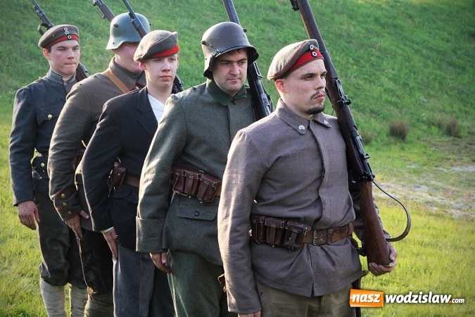 Zdjęcie w galerii na portalu naszwodzislaw.com: Rekonstrukcja bitwy olzańskiej, czyli Piknik Powstańczy w Olzie wiadomości z regionu