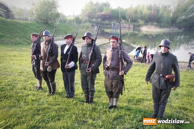 Zdjęcie w galerii na portalu naszwodzislaw.com: Rekonstrukcja bitwy olzańskiej, czyli Piknik Powstańczy w Olzie wiadomości z regionu